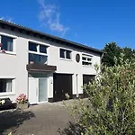 100 Qm Im Weindorf - Balkon/garage شقة