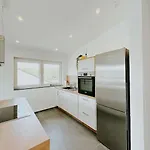 100 Qm Im Weindorf - Balkon/garage * Aspisheim