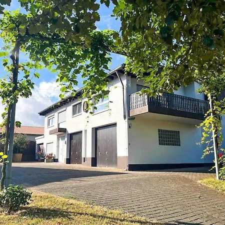 شقة 100 Qm Im Weindorf - Balkon/garage *