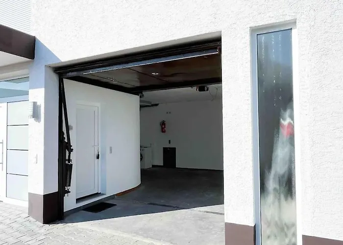 100 Qm Im Weindorf - Balkon/garage