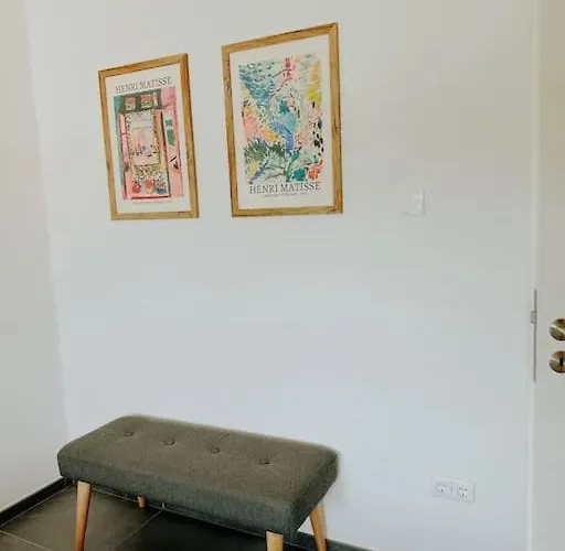 Apartment 100 Qm Im Weindorf - Balkon/garage *